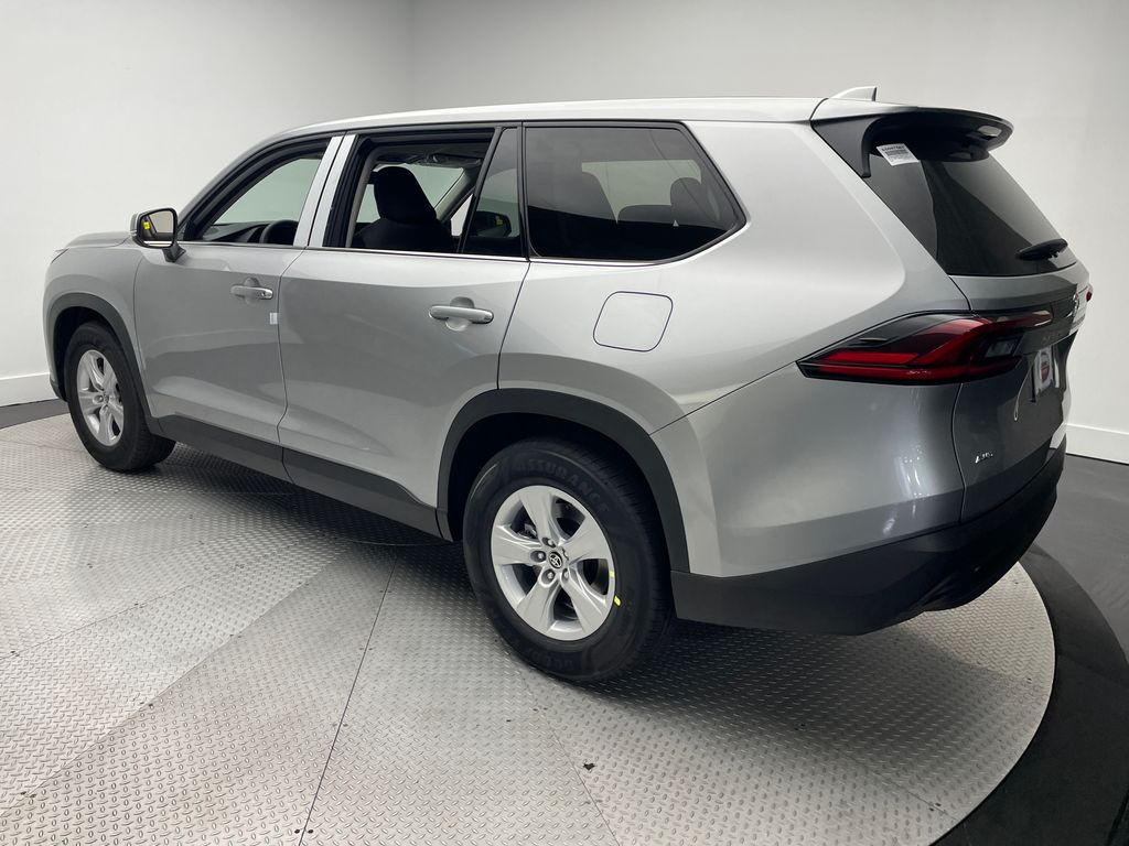 Thumbnail: 2025 Toyota Grand Highlander - 7