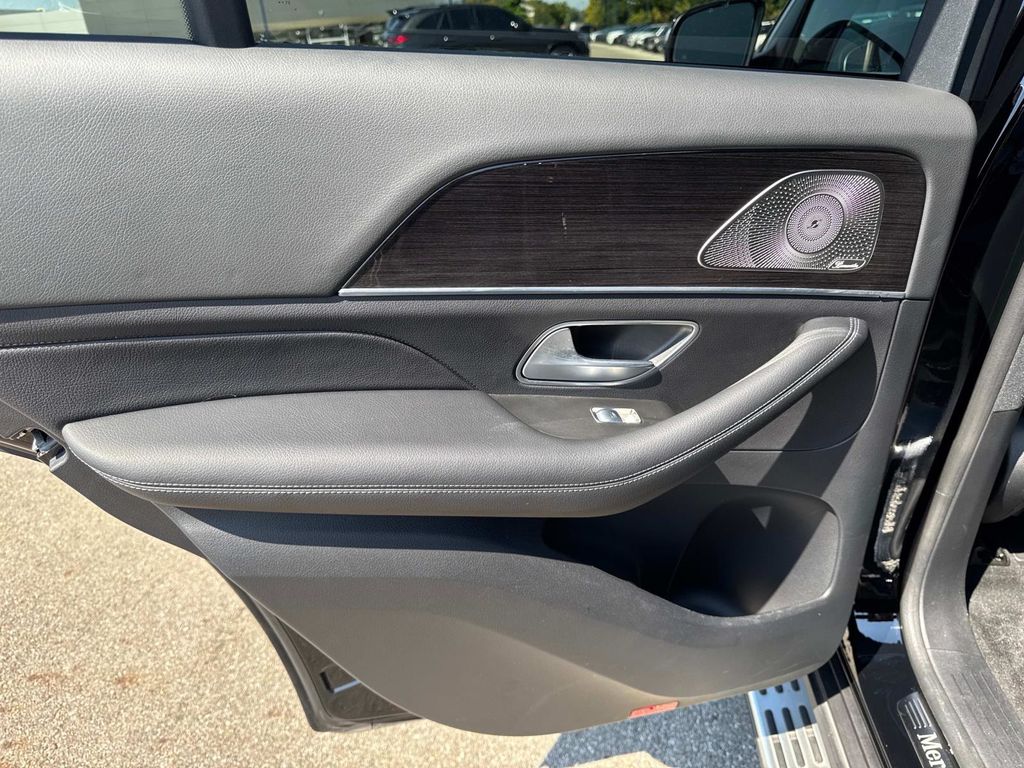 2022 Mercedes Benz GLE 350 4MATIC photo 10