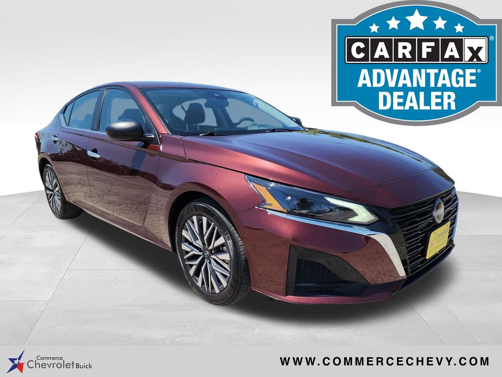 Garnet Pearl Metallic 2025 Nissan Altima Sedan Front-Wheel Drive Continuously Variable Transmission
