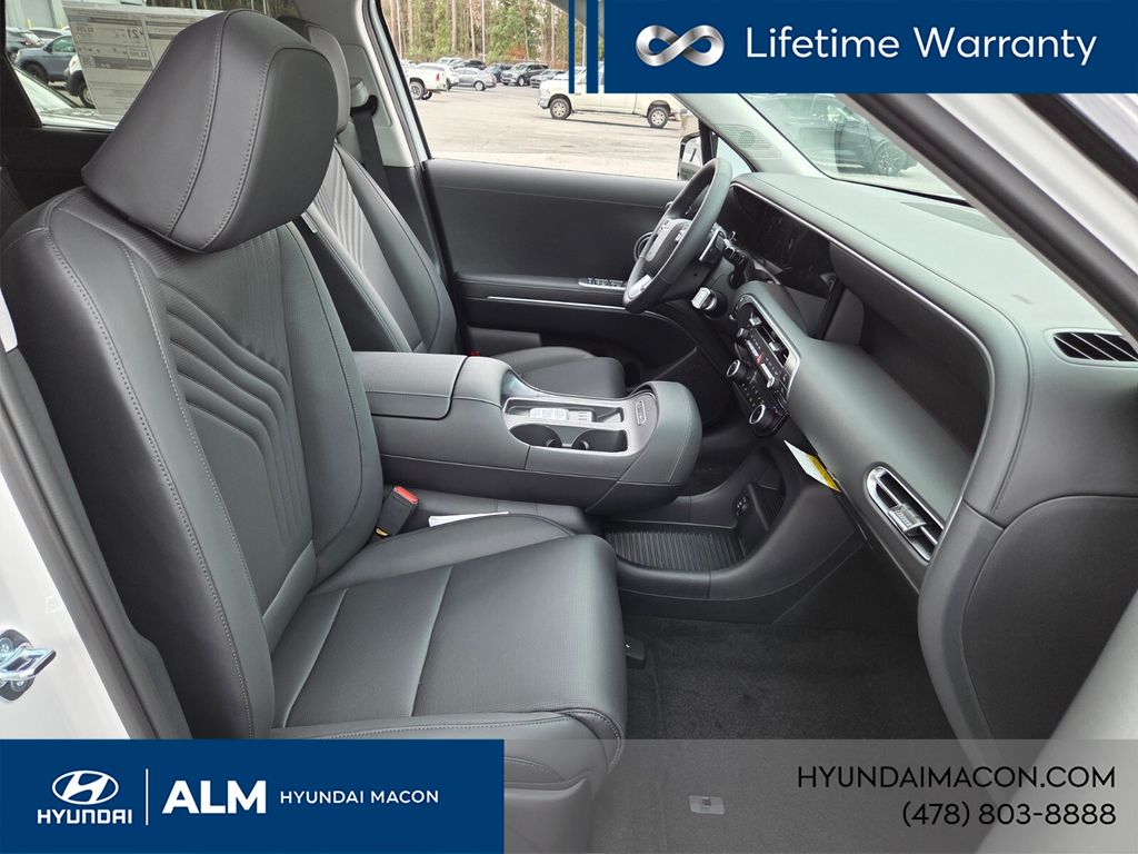 New 2026 White Hyundai SEL Premium FWD image 18