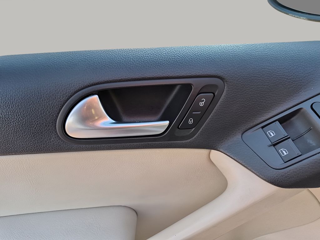 Used Car 2017 Volkswagen Tiguan  2.0t S For Sale Under $15,000 In Austin, Texas