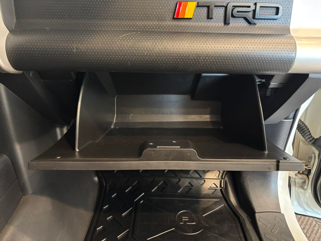 2013 Toyota FJ Cruiser Base