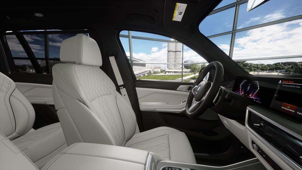 Thumbnail: 2026 BMW X7 - 9