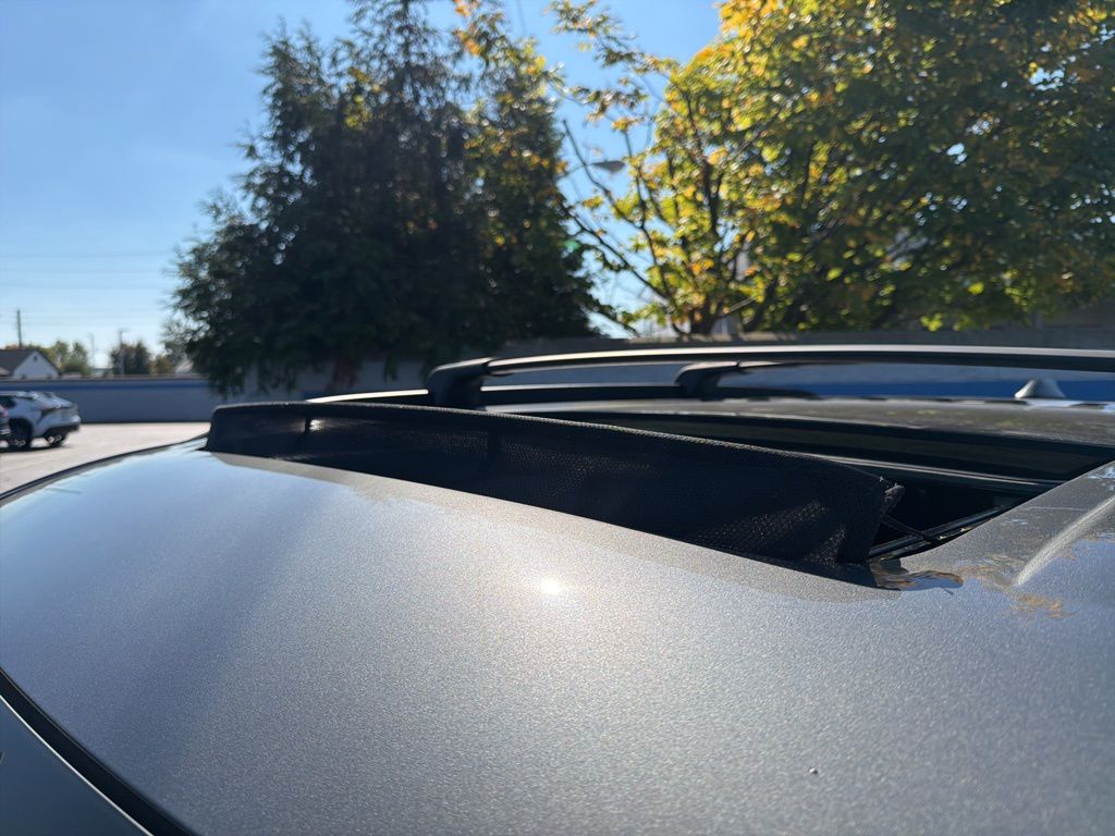 Thumbnail: 2025 Ford Explorer - 10