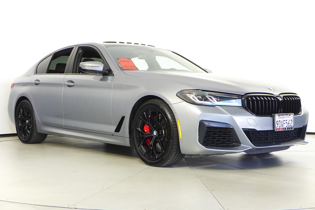 Thumbnail: 2023 BMW 5 Series - 4