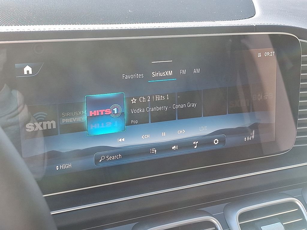 Thumbnail: 2026 Mercedes-Benz GLE - 16