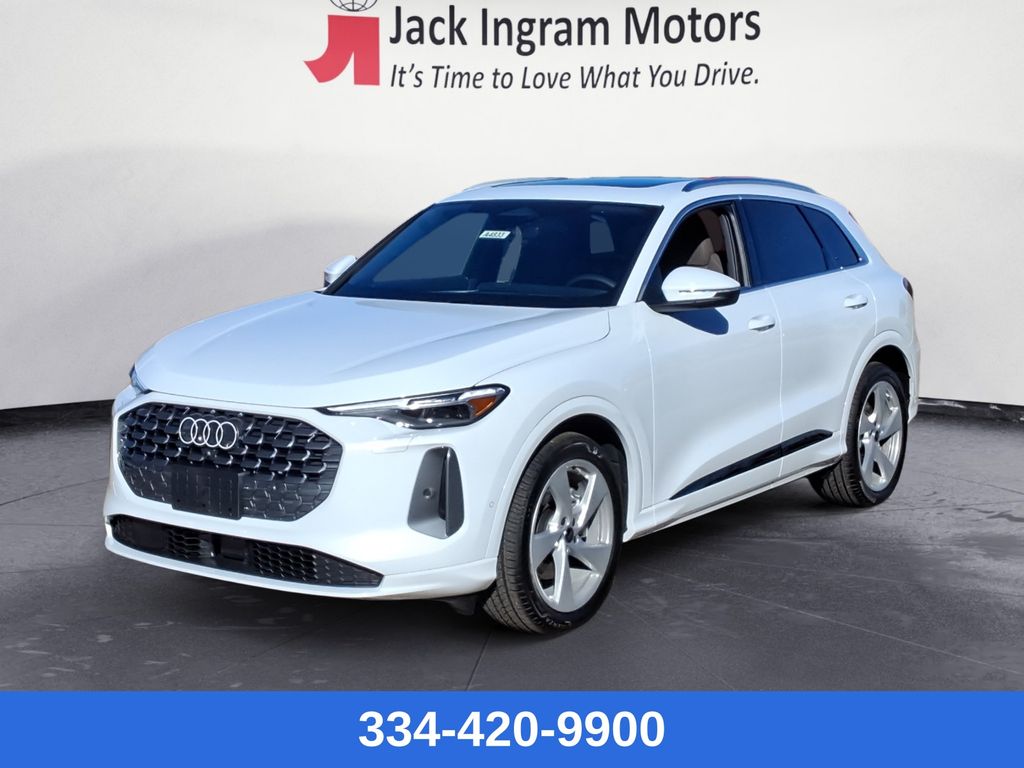 2025 Audi Q5 quattro Prestige 40 TFSI