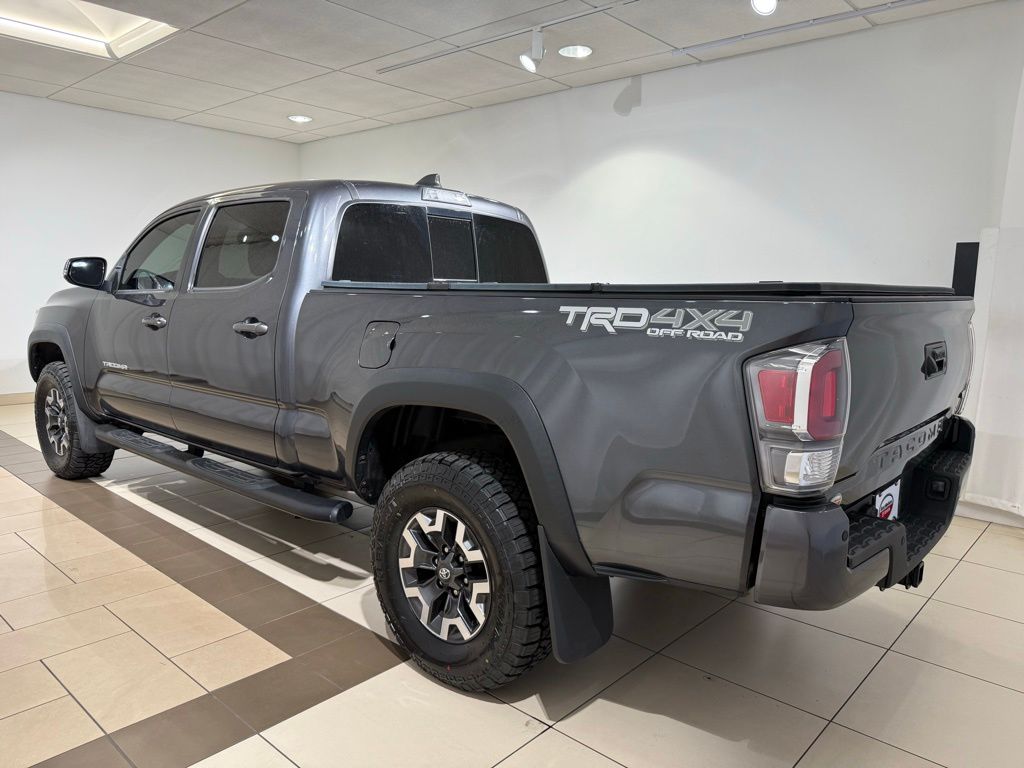 Thumbnail: 2020 Toyota Tacoma - 3