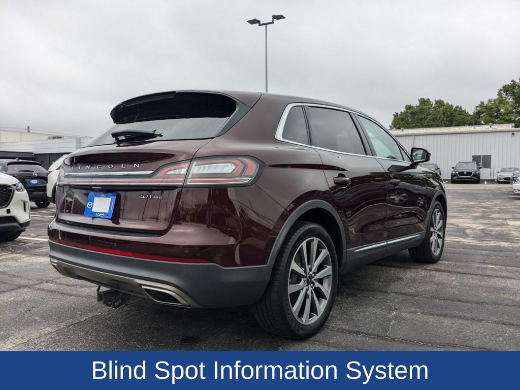 2019 Lincoln Nautilus Select