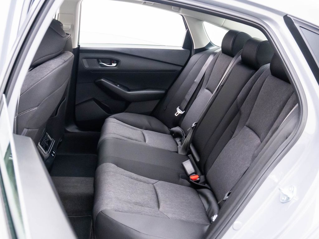 2025 Honda Accord SE photo