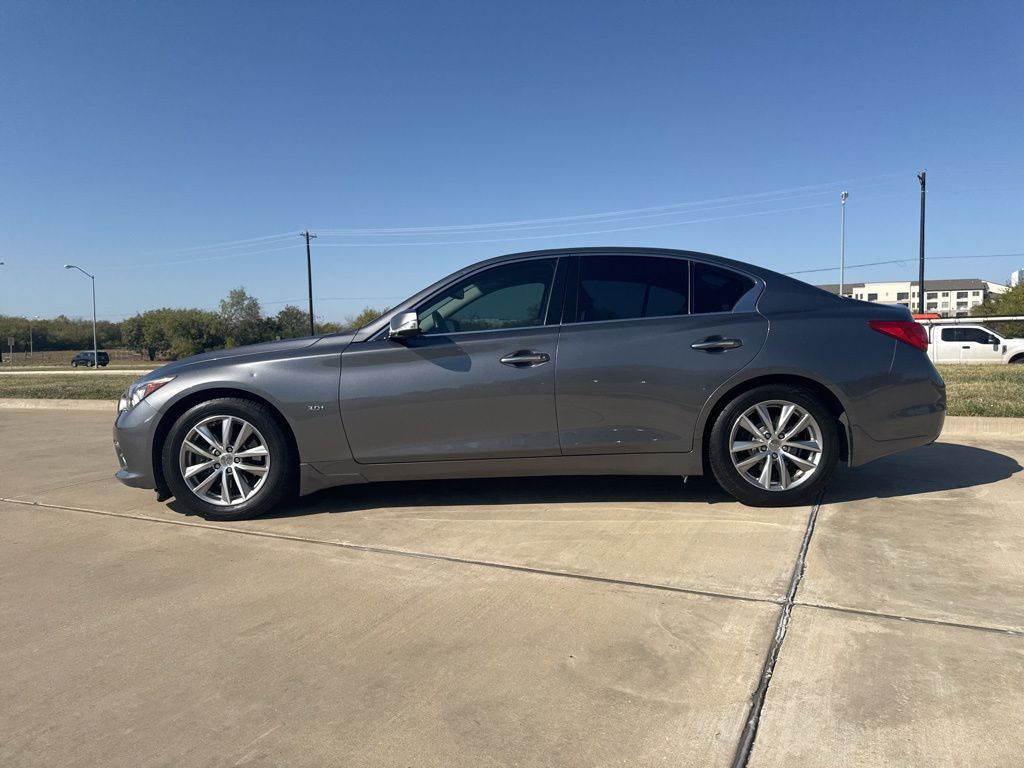 2017 INFINITI Q50 3.0t Premium 16