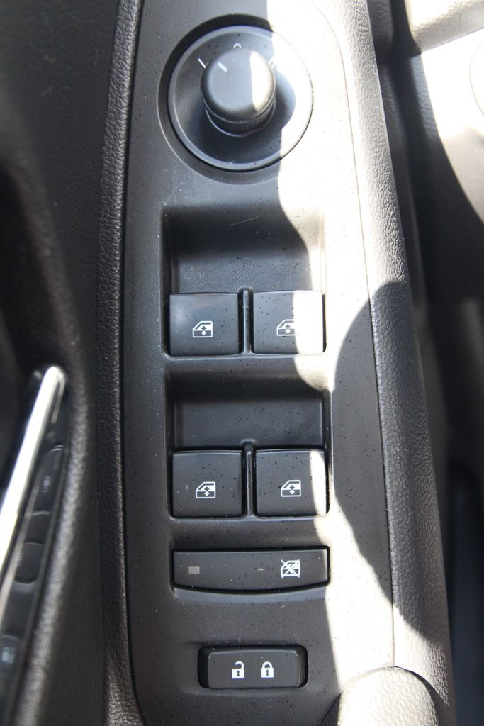 Used 2022 Chevrolet Trax SUV