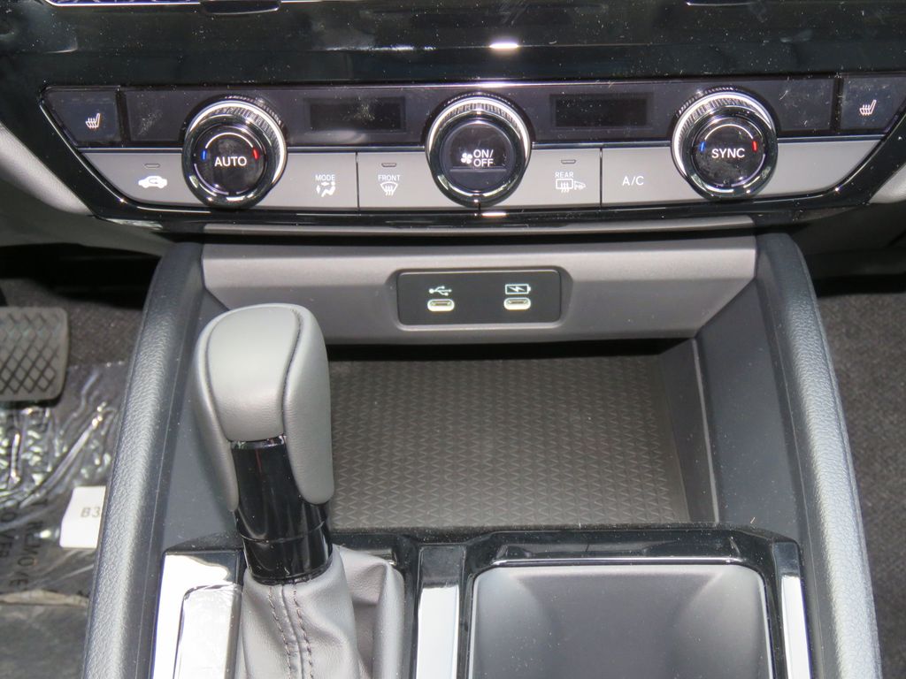 Thumbnail: 2025 Honda Accord - 18