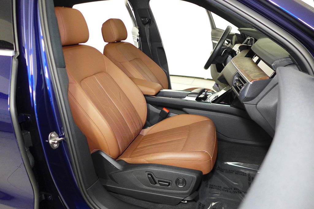 Thumbnail: 2022 Audi e-tron - 19