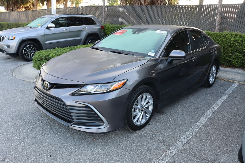 2024 Toyota Camry LE -
                West Palm Beach, FL