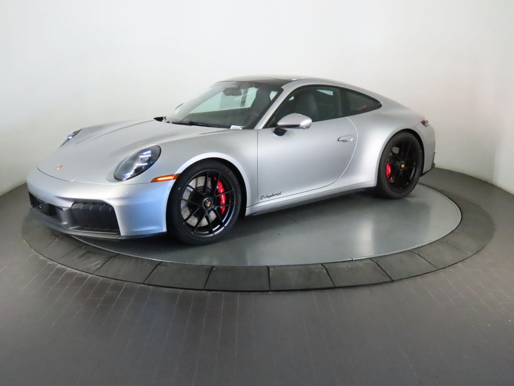 Thumbnail: 2026 Porsche 911 - 1