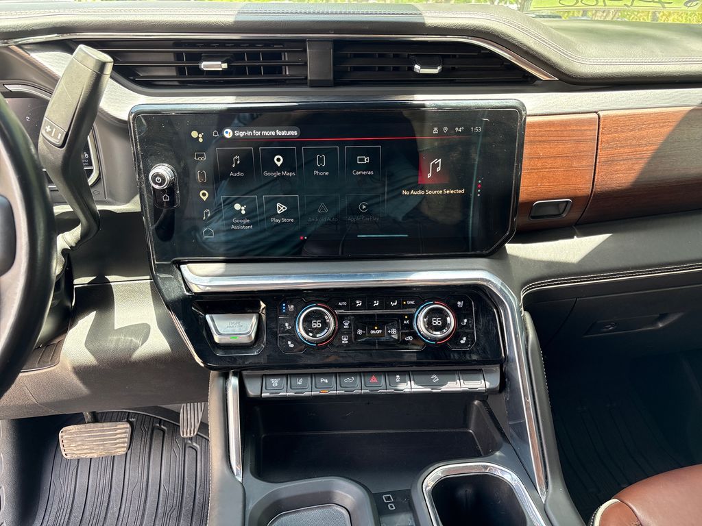 Certified Used 2024  GMC Denali Ultimate image 29