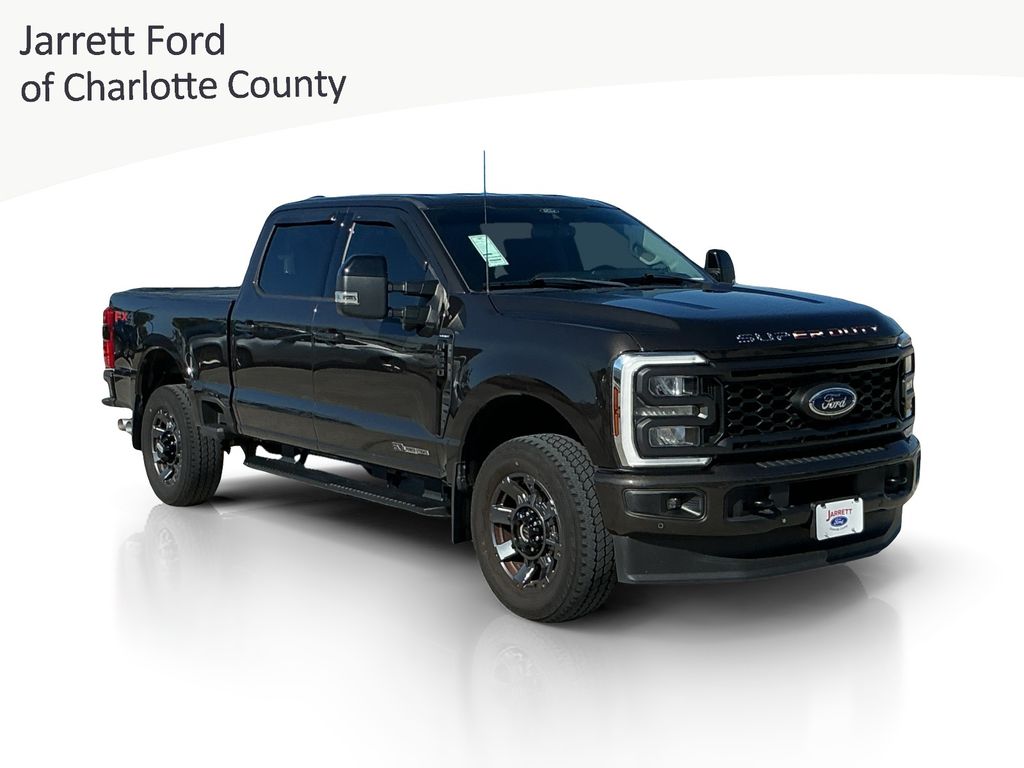 2024 Ford F-250 Super Duty Lariat Crew Cab 4WD
