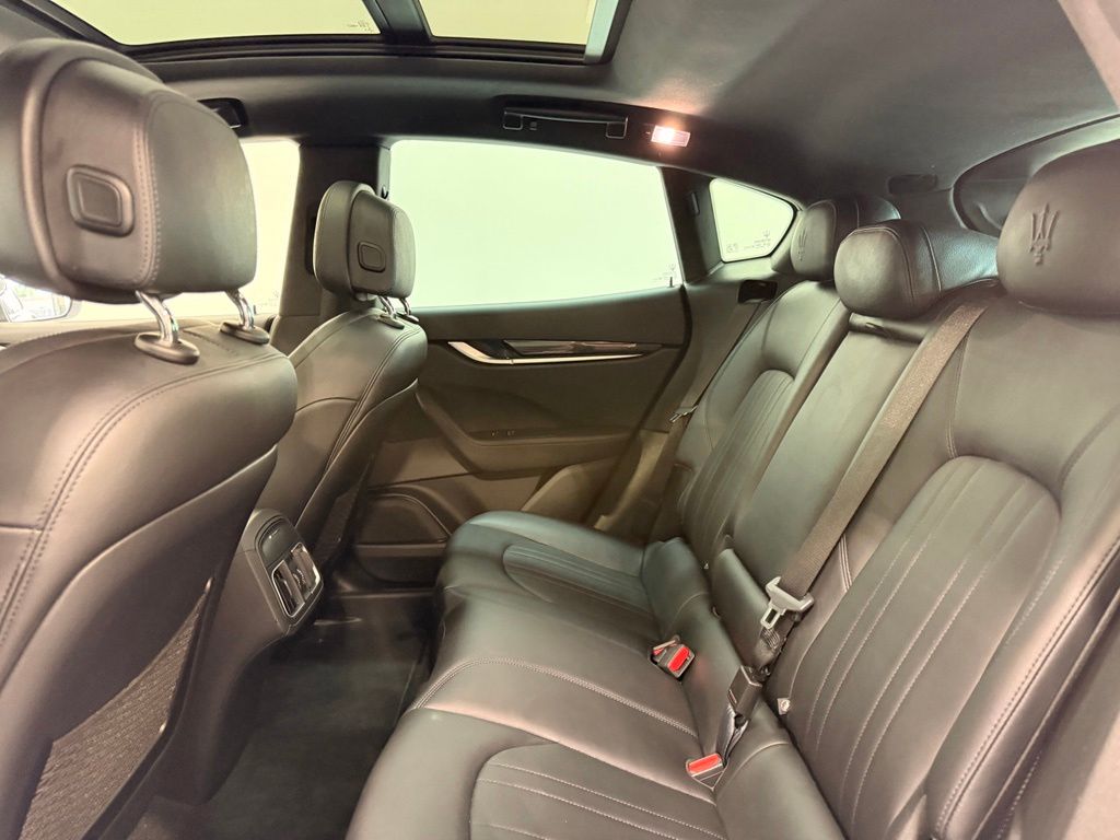 Thumbnail: 2020 Maserati Levante - 21