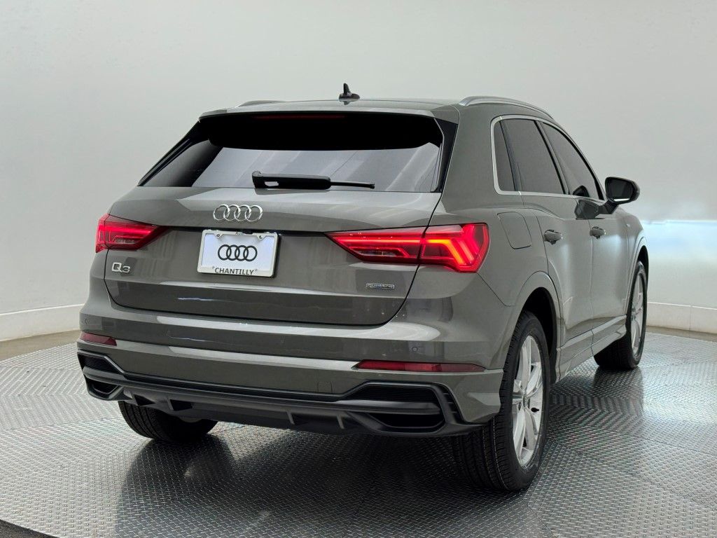 2022 Audi Q3 Premium Plus 8
