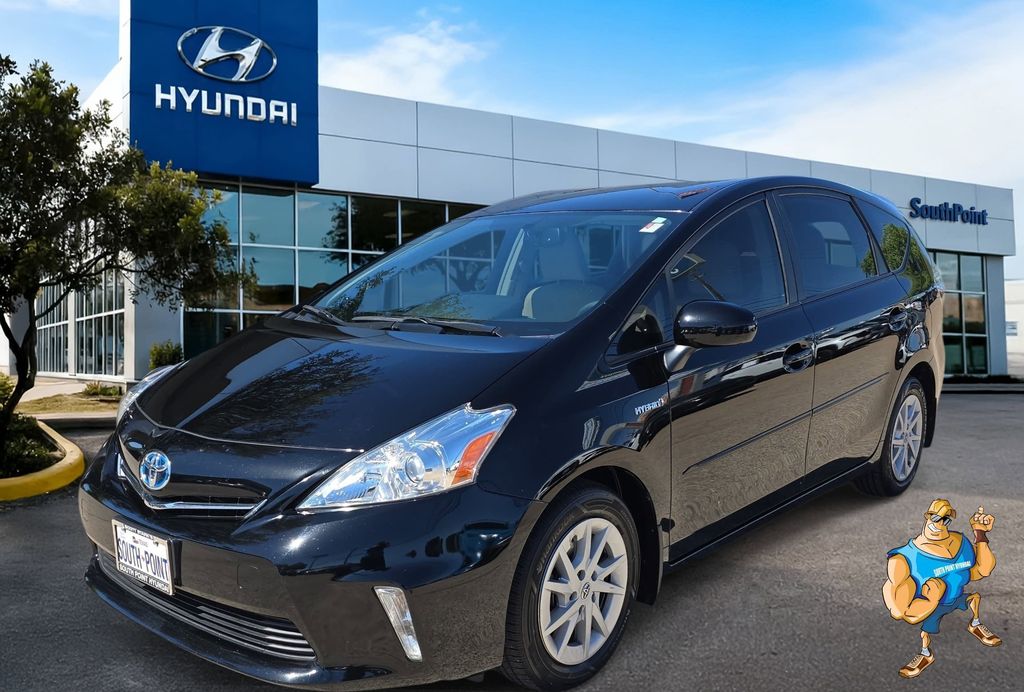 2012 Toyota Prius v Three FWD