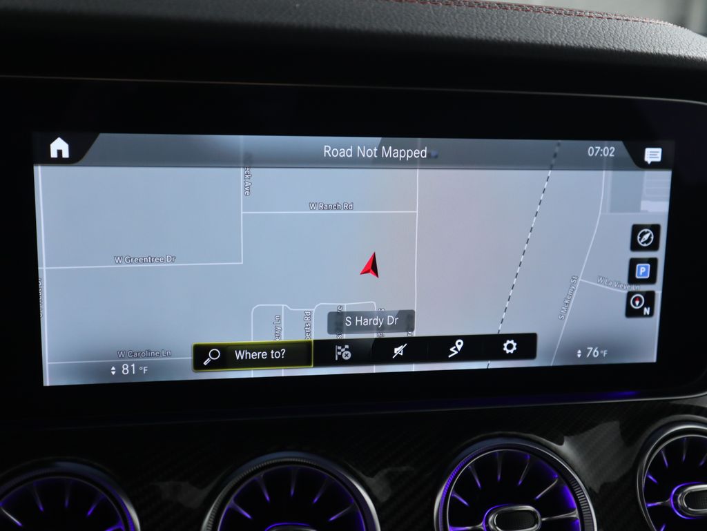 Thumbnail: 2022 Mercedes-Benz E-Class - 15