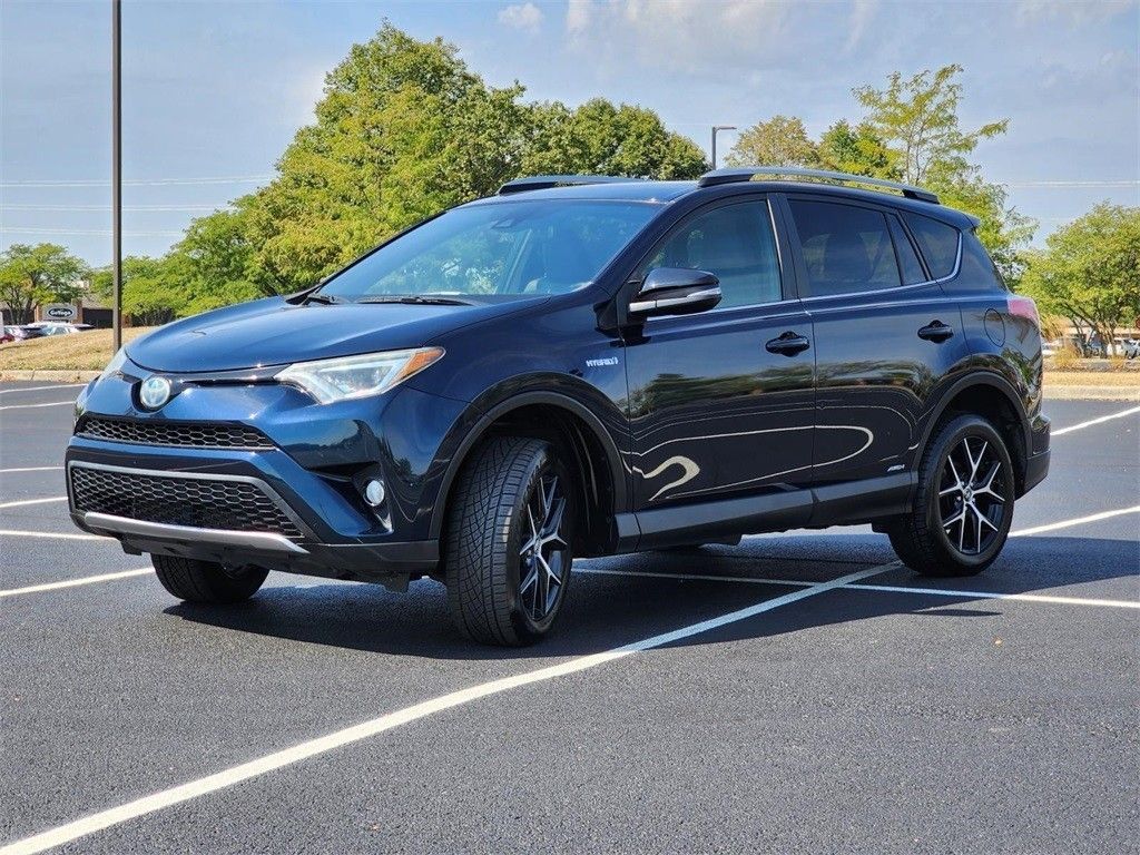 Used 2017 Blue Toyota SE image 11