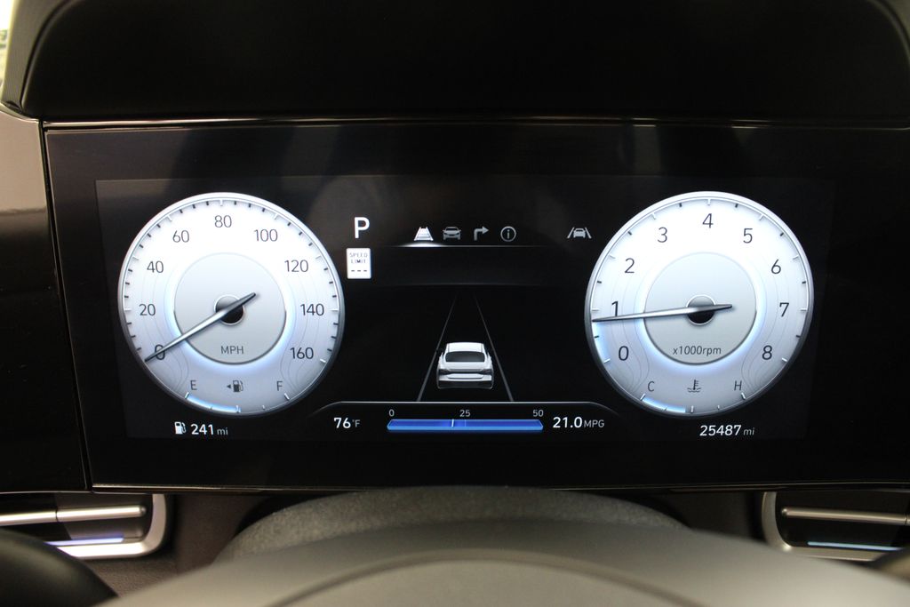used 2024 Hyundai Elantra car