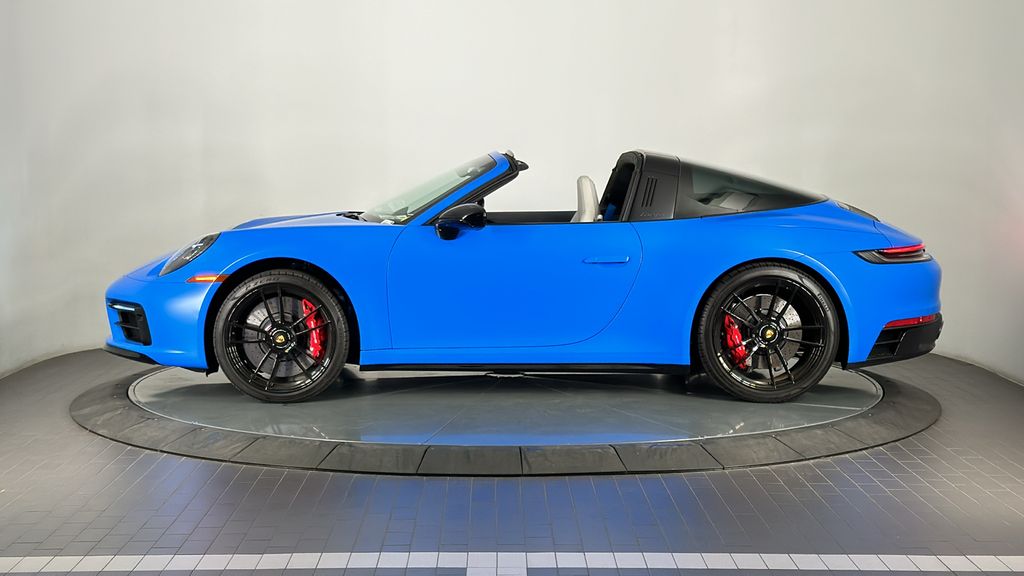 2023 Porsche 911 Targa 4S 10