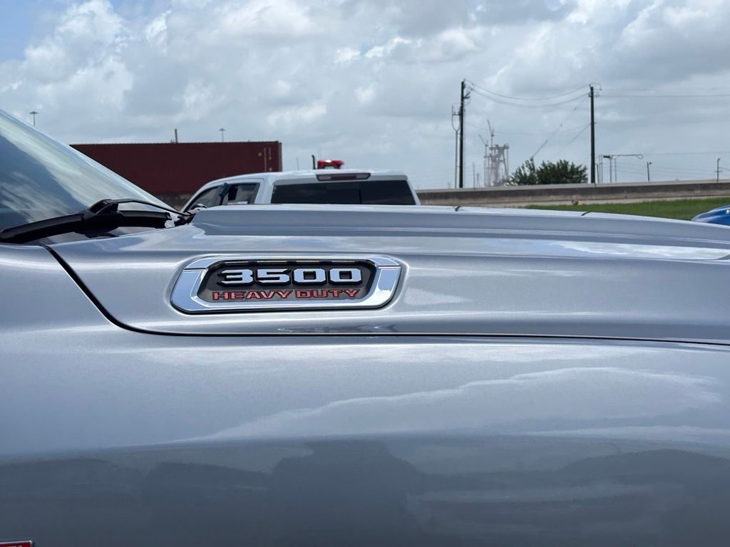 2024 Ram 3500 Big Horn - 9