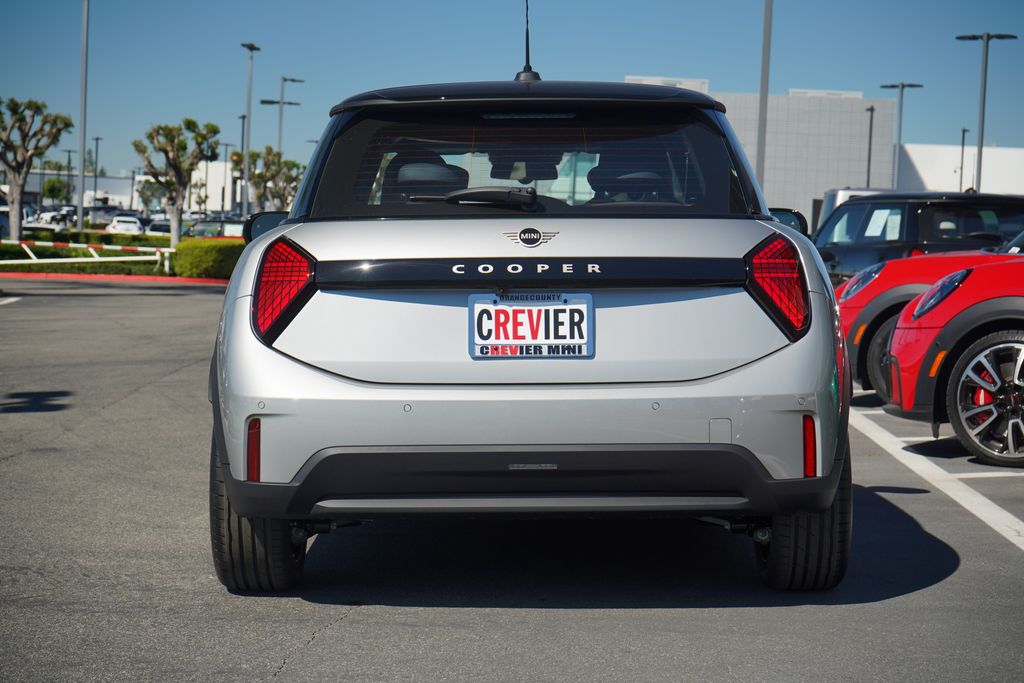 Thumbnail: 2026 MINI Cooper - 4