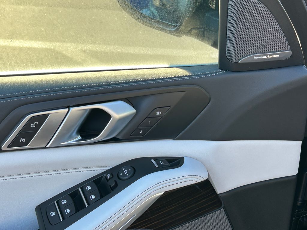 Thumbnail: 2025 BMW X5 - 12