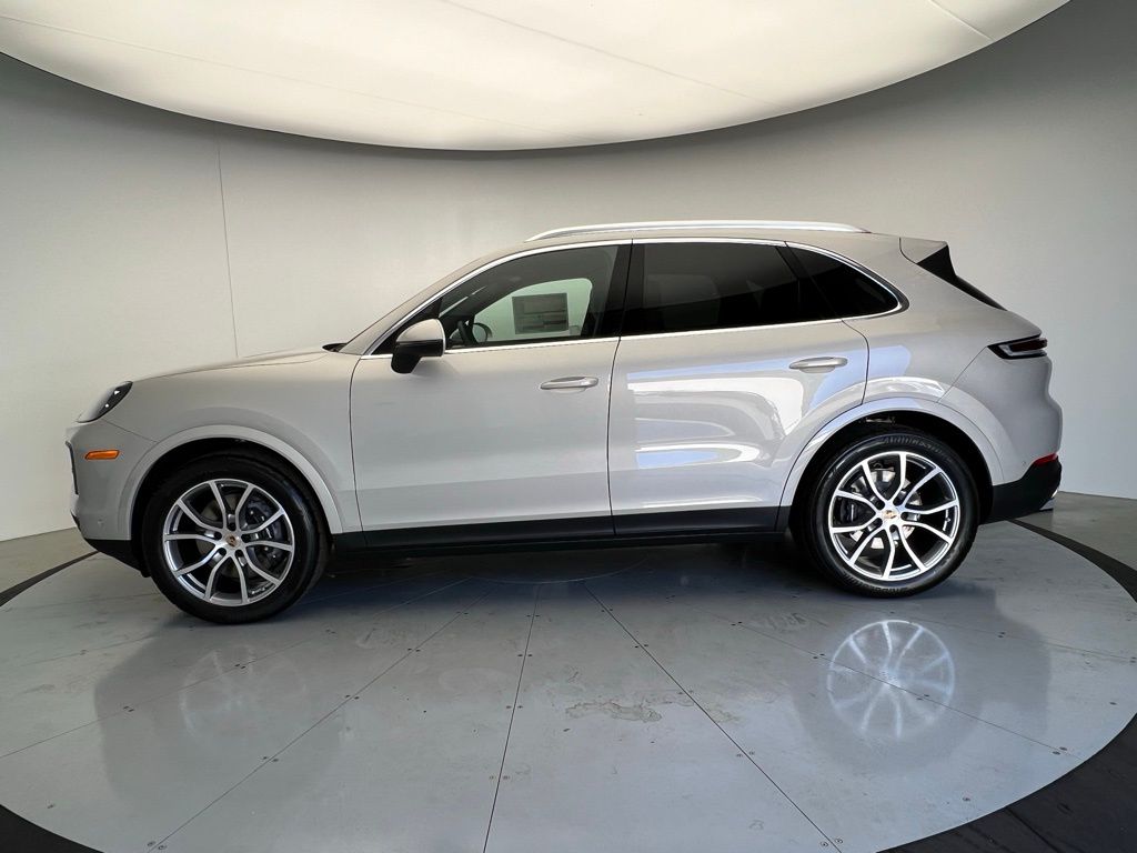 Thumbnail: 2026 Porsche Cayenne - 2