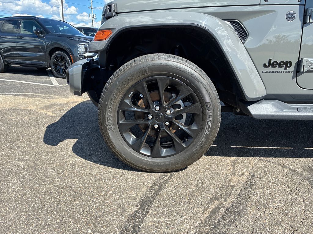 2022 Jeep Gladiator Overland - 8