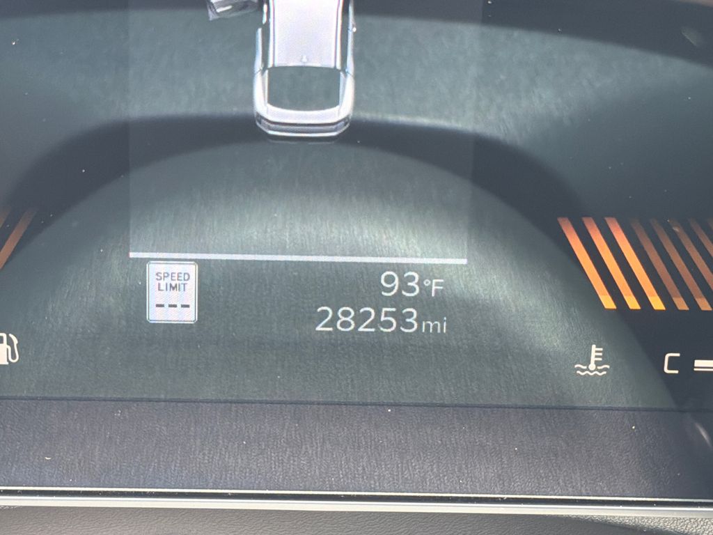 Used 2025 Gray Kia LXS image 27