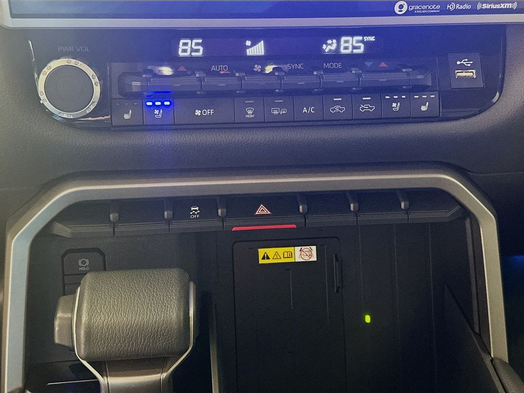 Thumbnail: 2024 Toyota Tundra - 16