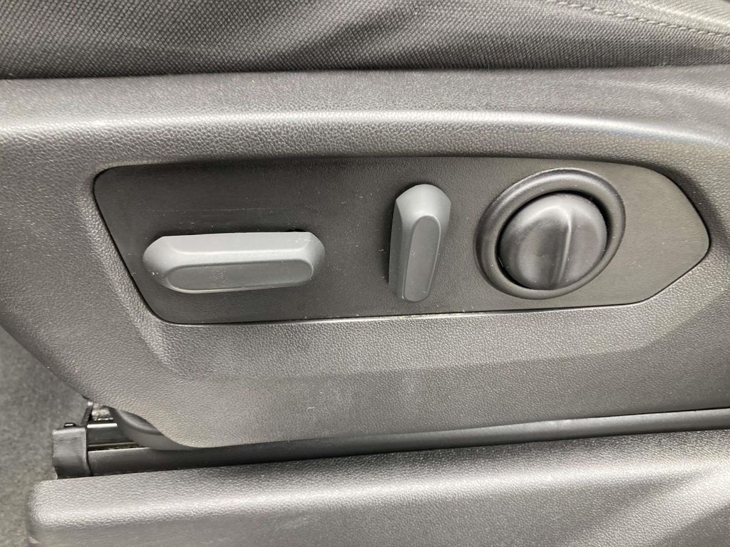 Used 2022 Blue Chevrolet LT Trail Boss image 18