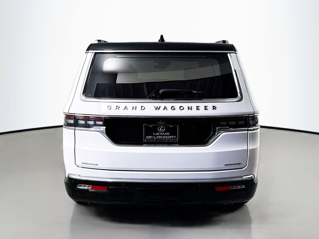 Thumbnail: 2023 Jeep Grand Wagoneer - 6