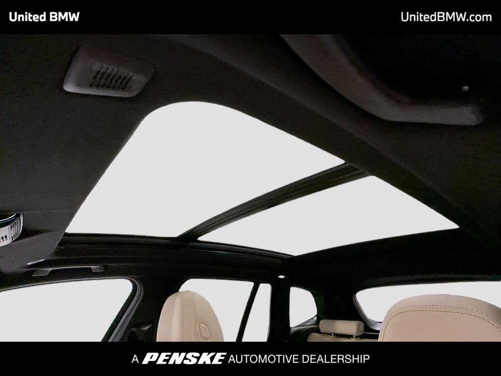 Thumbnail: 2023 BMW X3 - 12