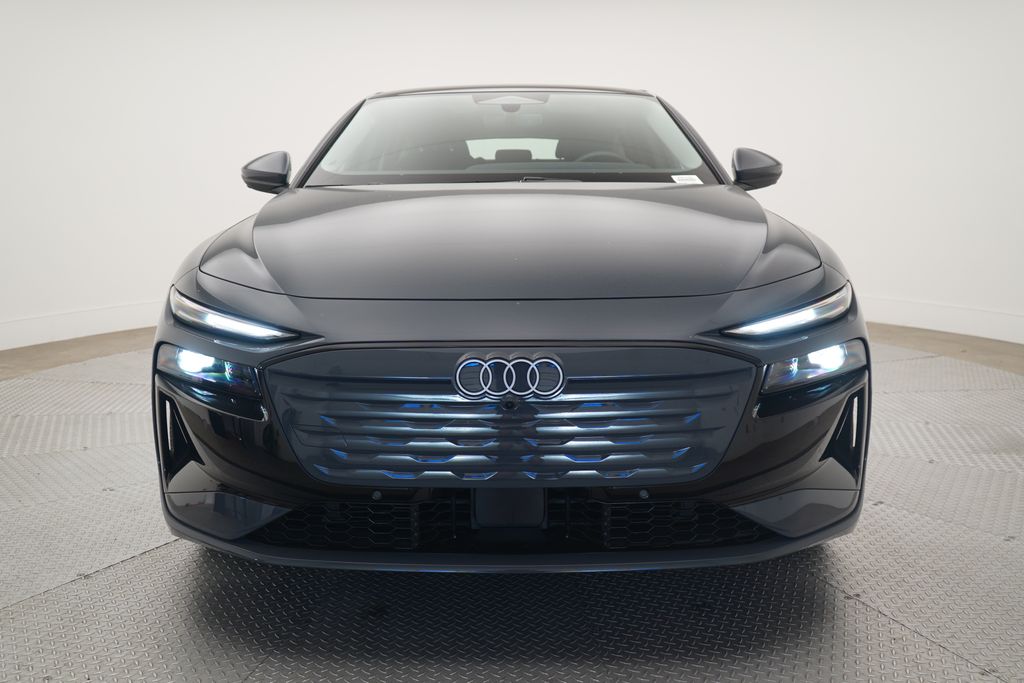 Thumbnail: 2025 Audi e-tron - 5
