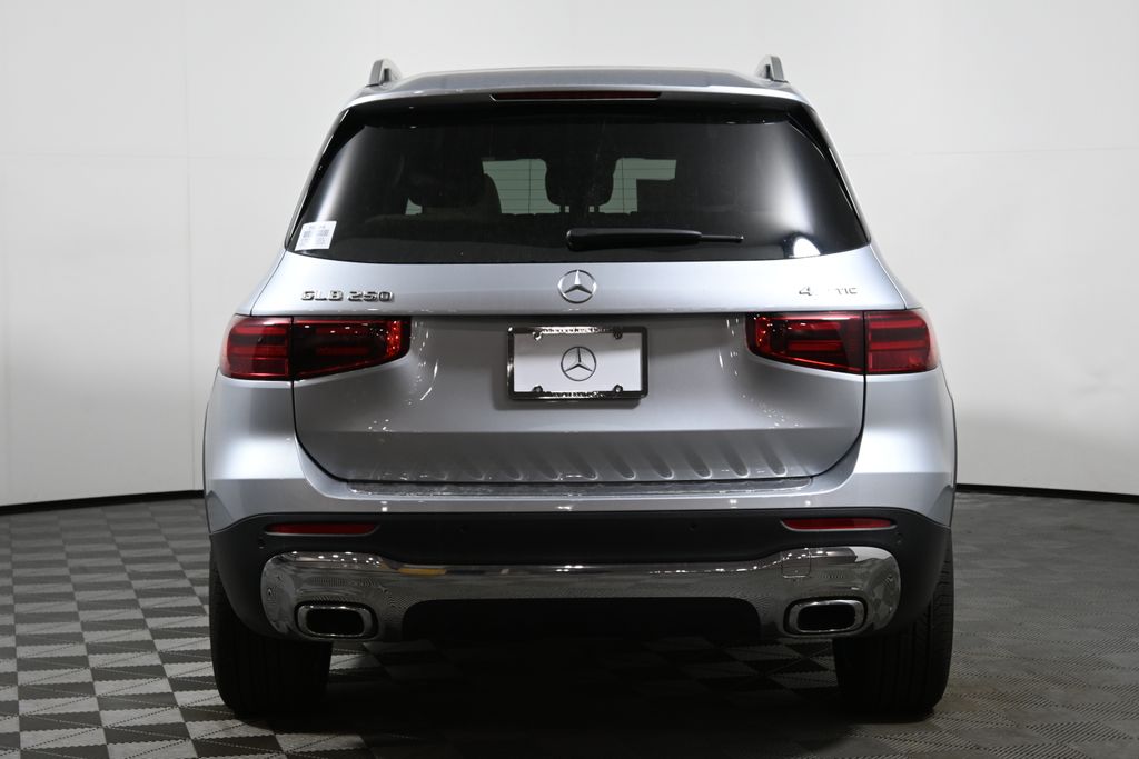 Thumbnail: 2026 Mercedes-Benz GLB - 6