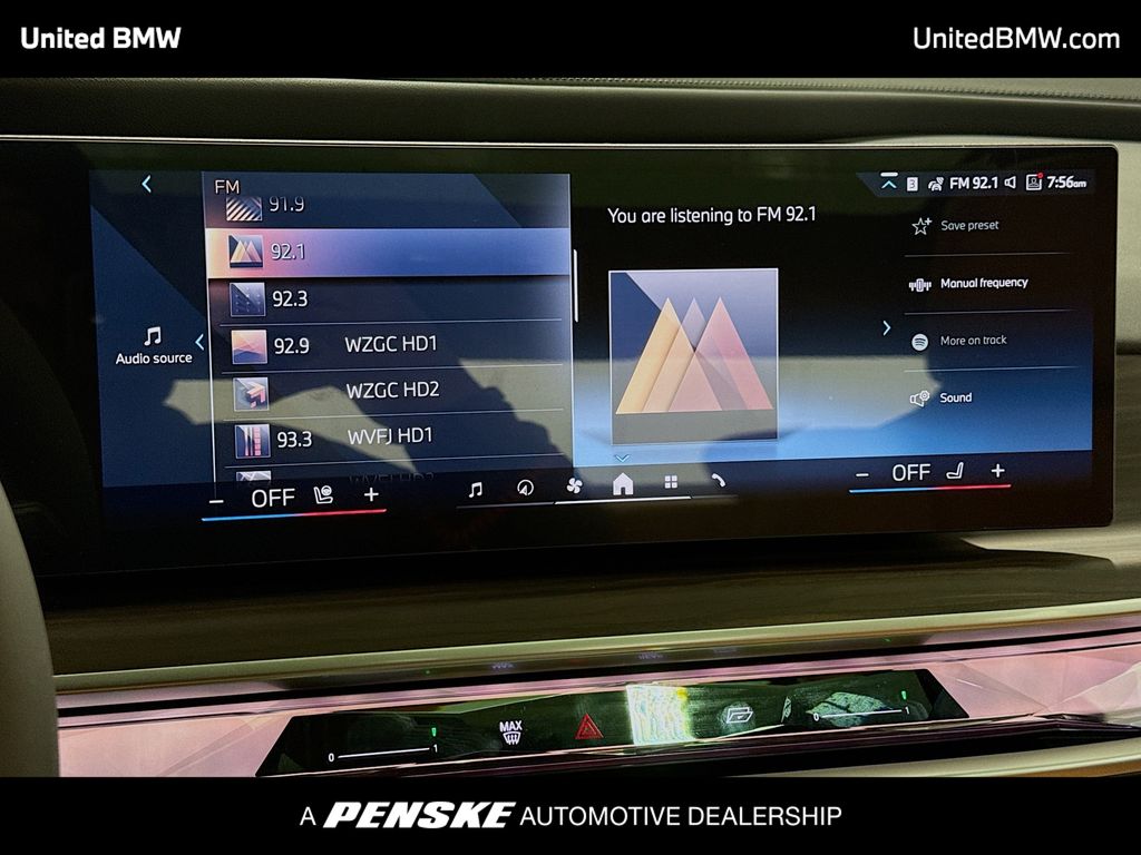 Thumbnail: 2026 BMW 7 Series - 8