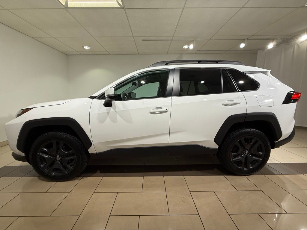 Thumbnail: 2024 Toyota RAV4 - 2