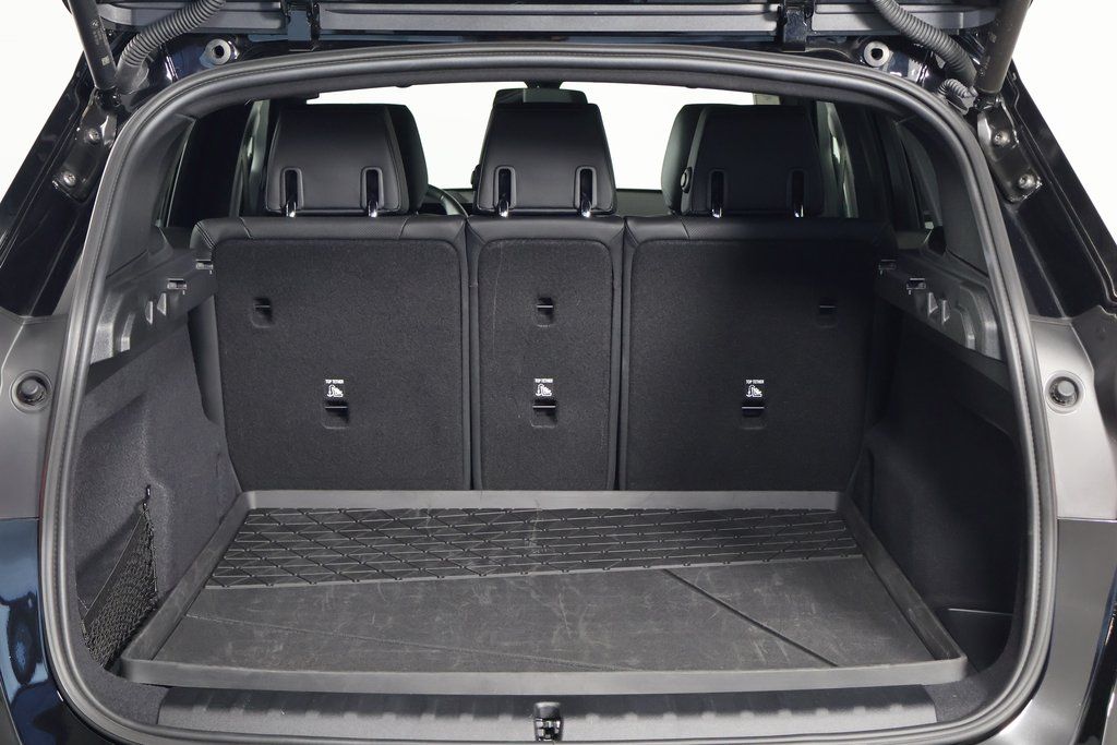 Thumbnail: 2025 BMW X1 - 14