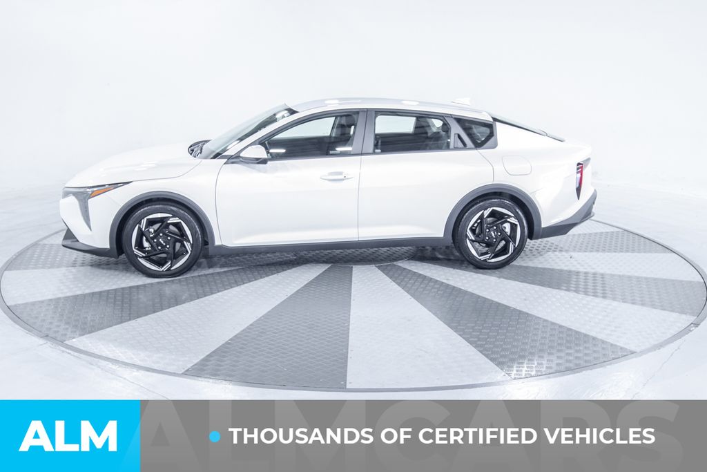 2025 Kia K4 EX photo 4