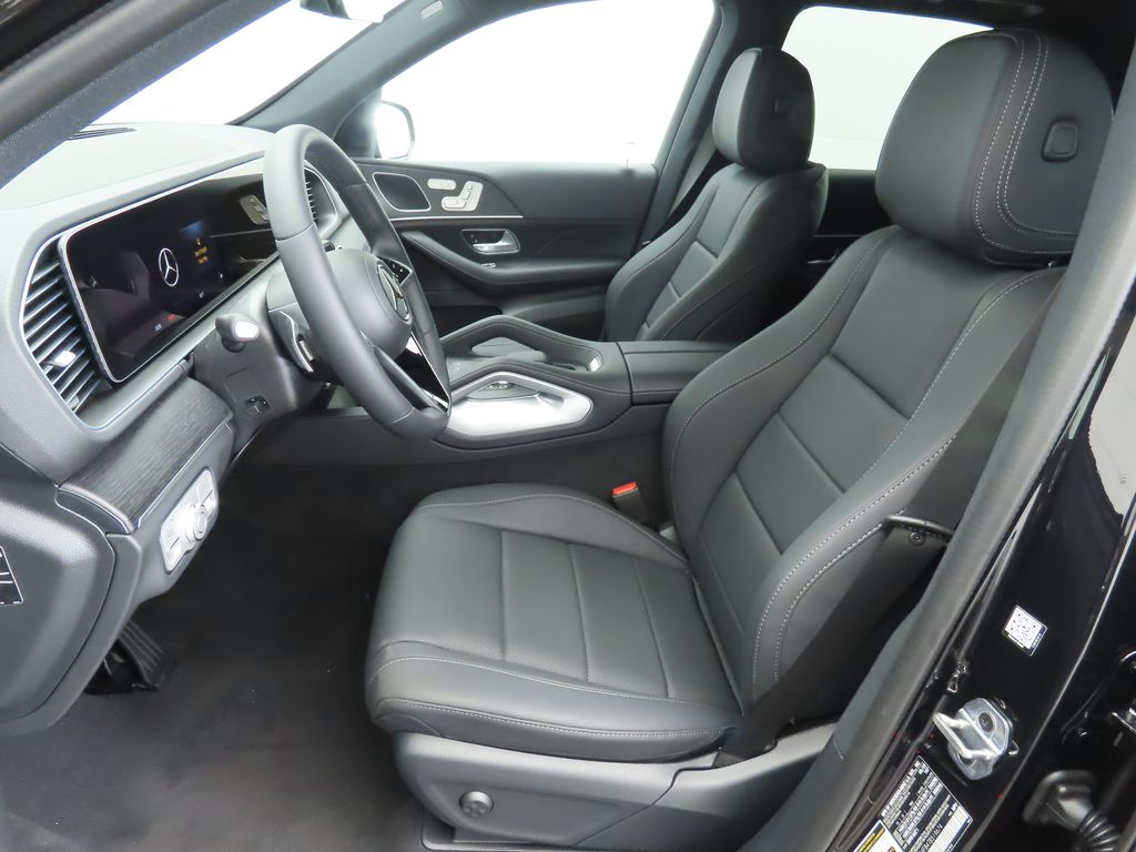 Thumbnail: 2026 Mercedes-Benz GLE - 19