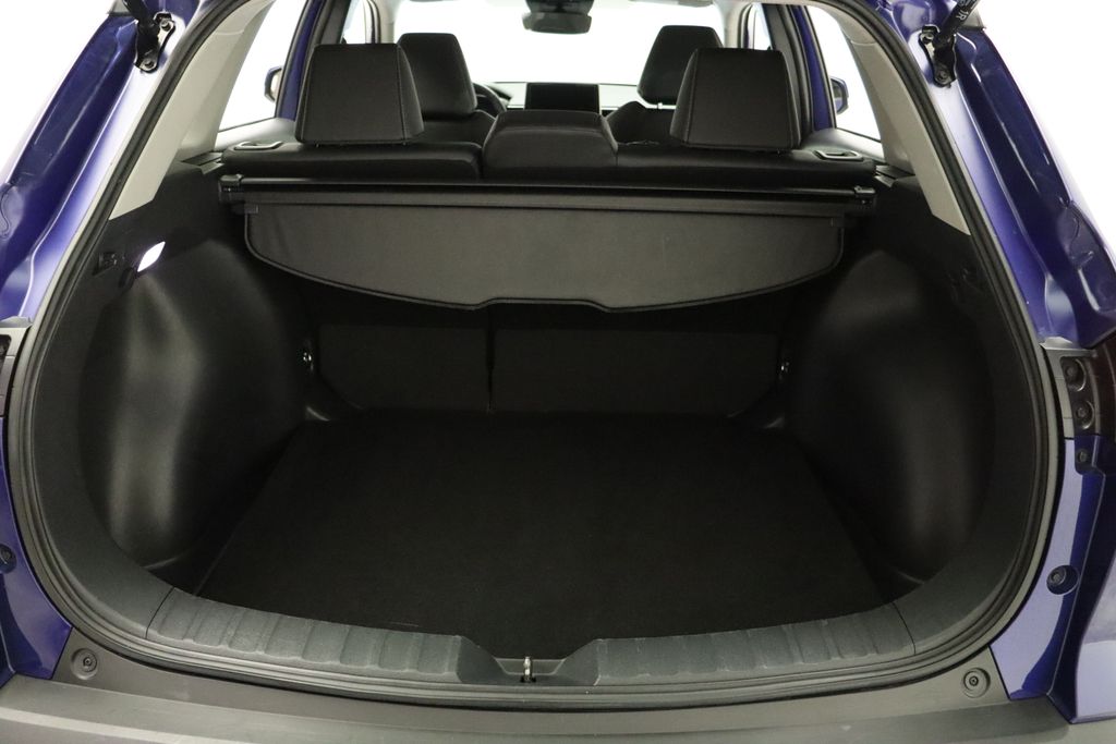 2024 Toyota Corolla Cross XLE 22