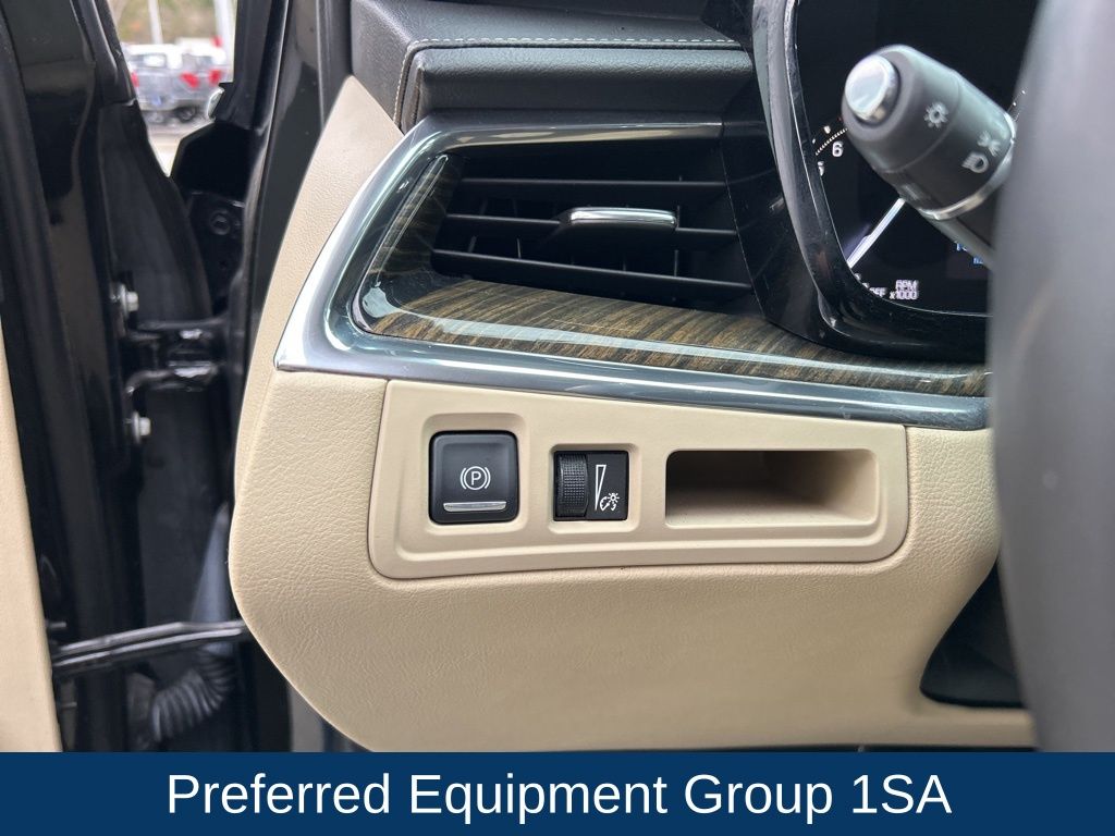 2017 Cadillac XT5 Standard