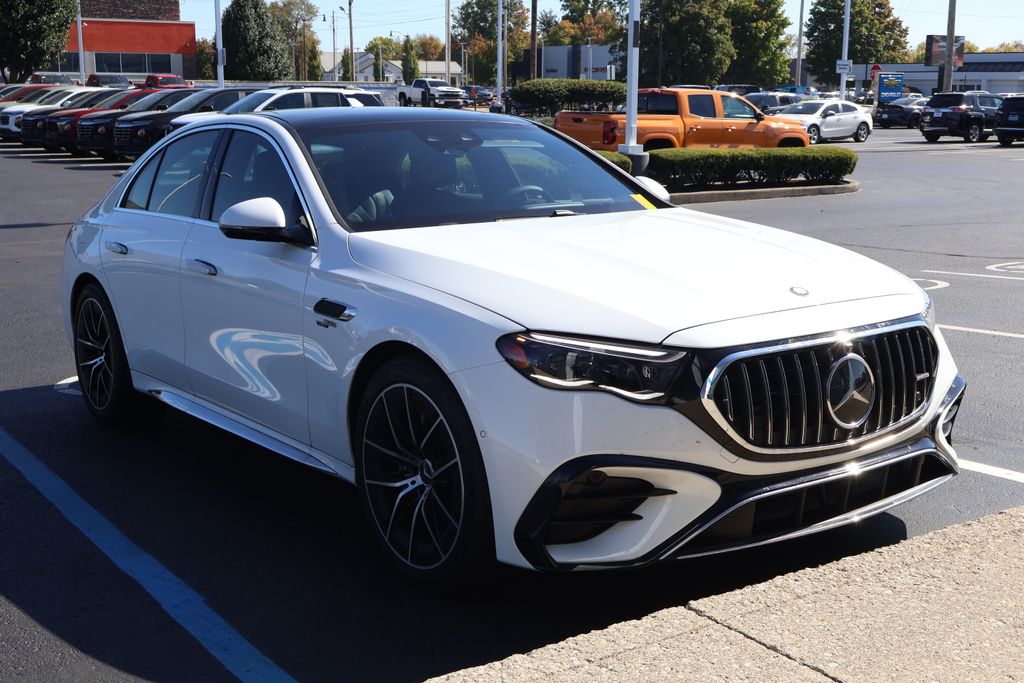 Thumbnail: 2025 Mercedes-Benz E-Class - 3