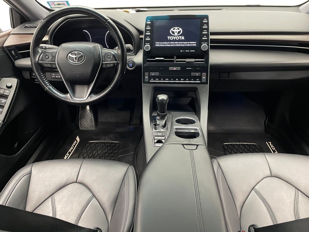 Thumbnail: 2019 Toyota Avalon - 19